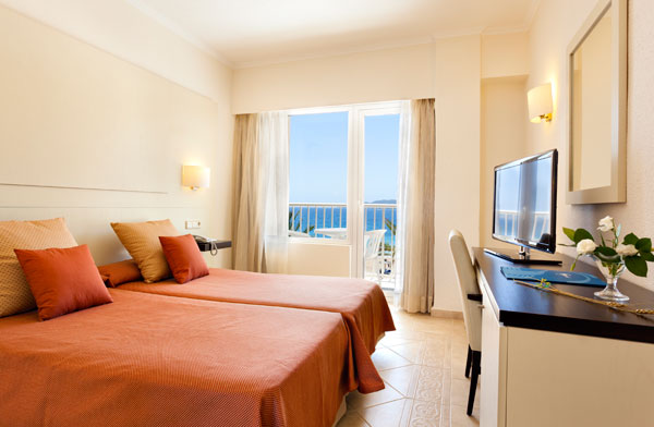 Grupotel Imperio Playa photo 2