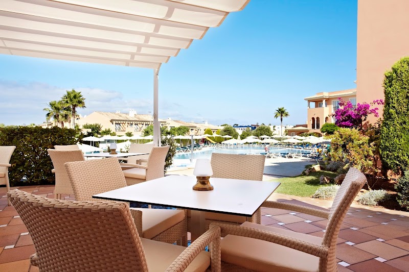 Grupotel Macarella Suites & Spa photo 9