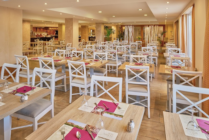 Grupotel Orient photo 9