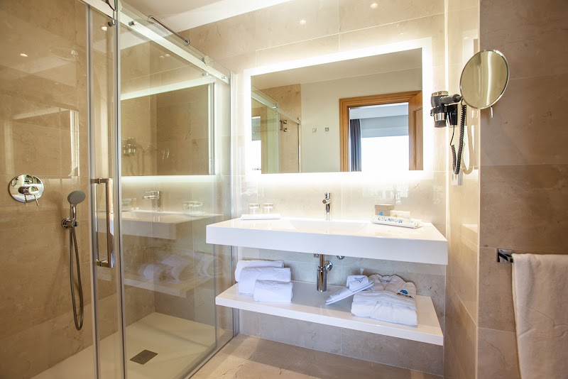 Grupotel Playa de Palma Suites & Spa photo 4