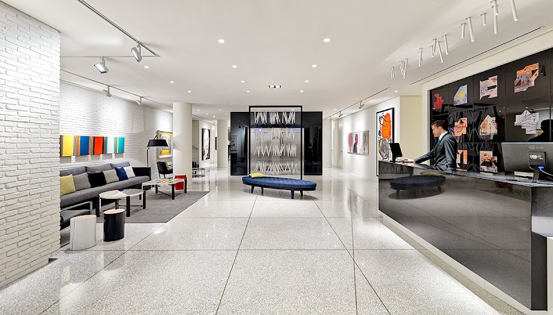 H10 Art Gallery photo 7