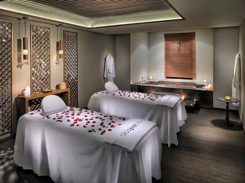 H10 White Suites photo 7