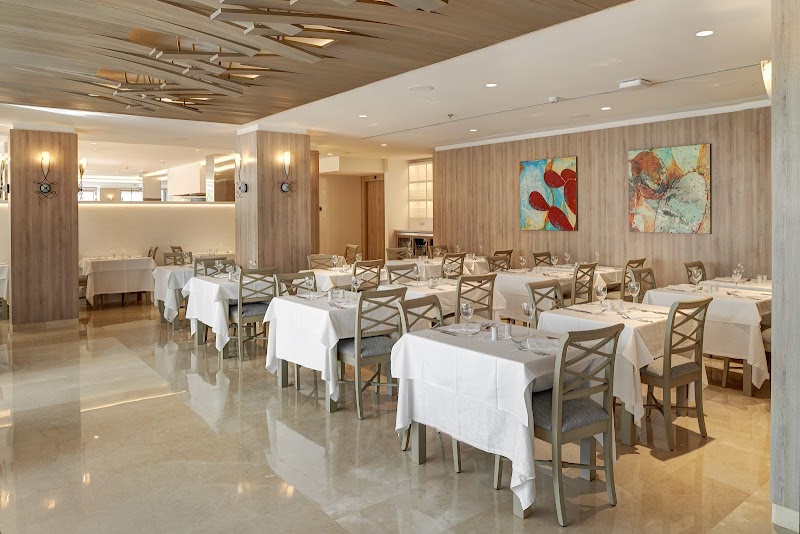 Hipotels Bahia Cala Millor photo 10