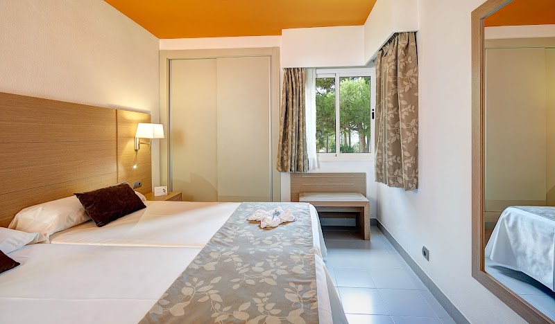 Hipotels Mediterraneo Club photo 2