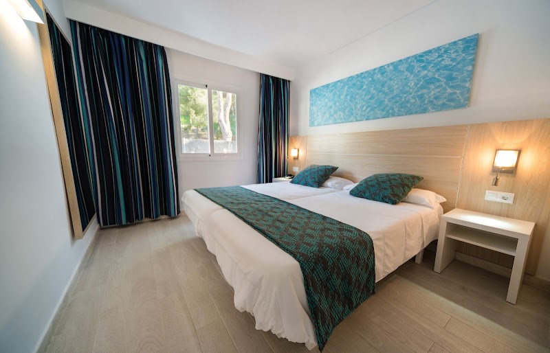 Holiday Center Santa Ponsa photo 2