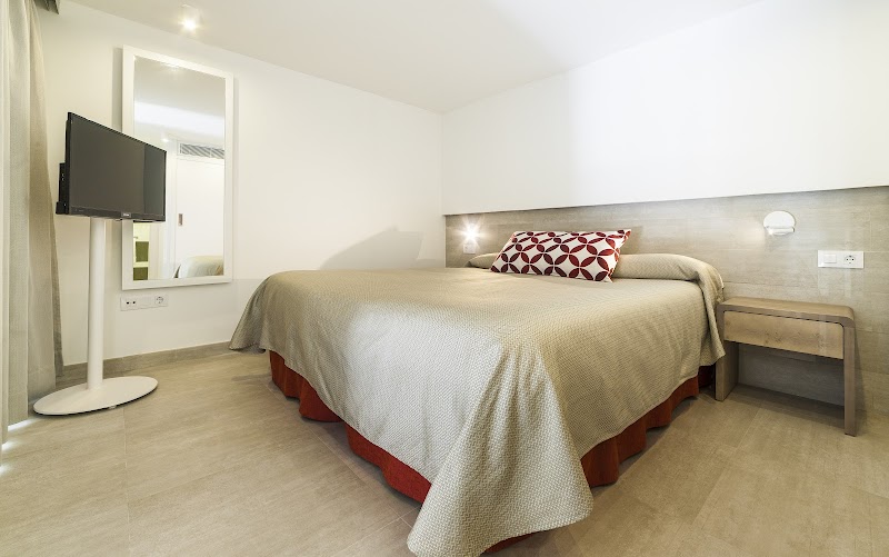Hoposa Hotel & Apartments Villaconcha photo 2