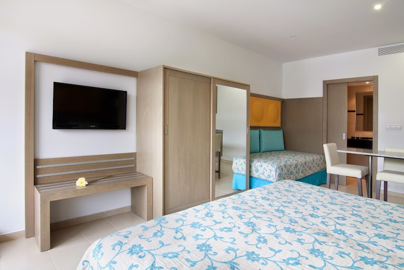 Hoposa Montelin Apartments photo 9