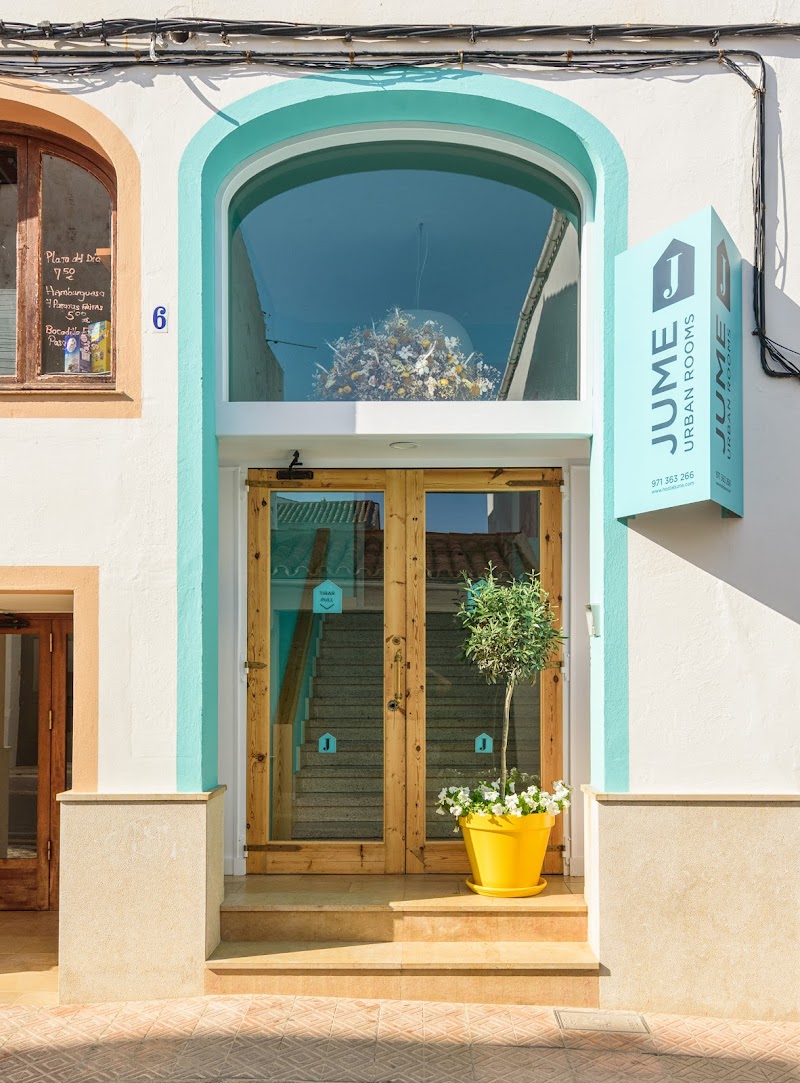 Hostal Jume - Urban Rooms photo 8