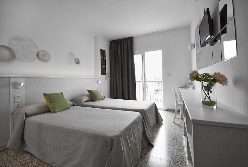 Hostal Tarba photo 2