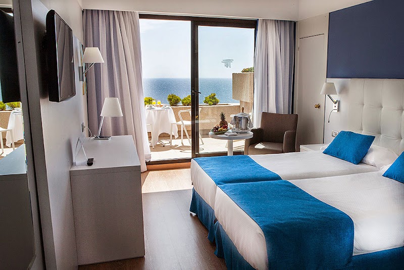 Hotel Alexandre Teguise Playa photo 2