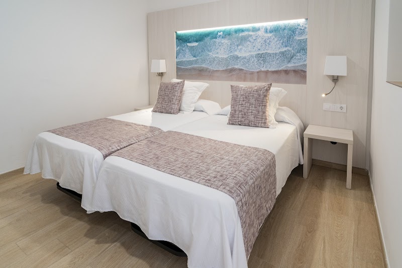 Hotel Amic Colon photo 8