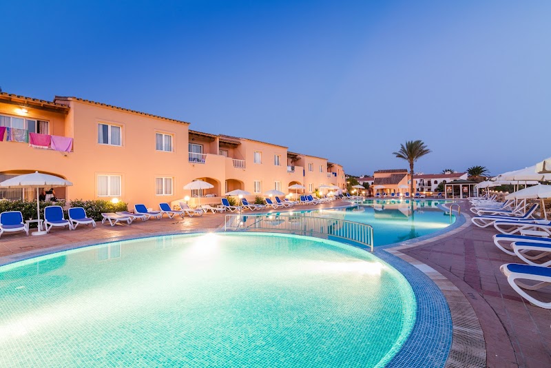 Hotel Arenas de Son Bou photo 4