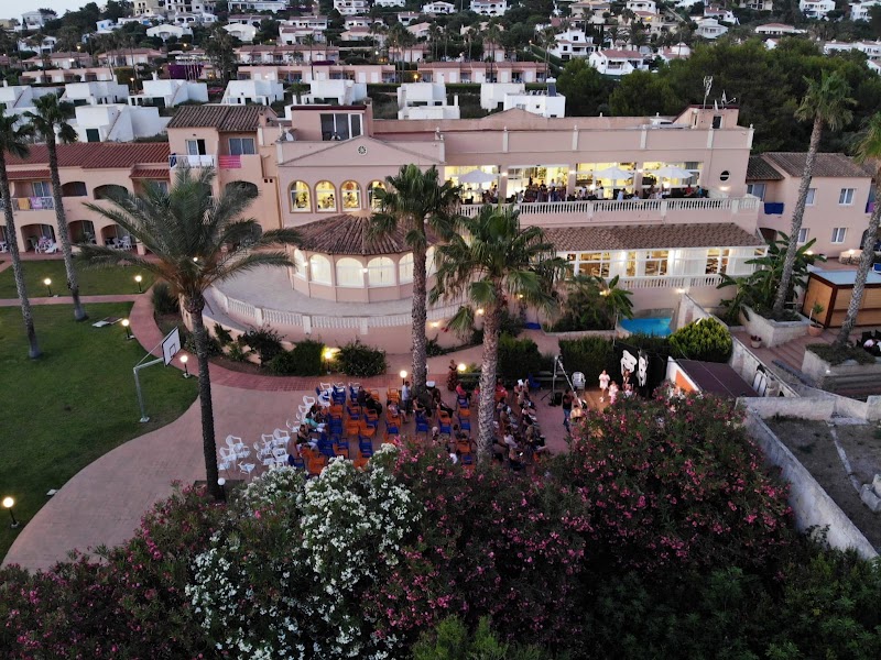 Hotel Arenas de Son Bou photo 8