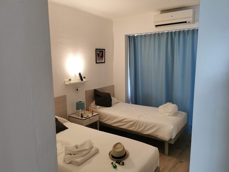 Hotel Boogaloo photo 2