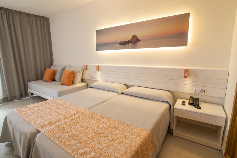 Hotel Caribe Ibiza photo 2