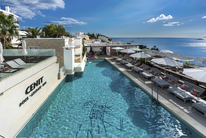 Hotel Cenit