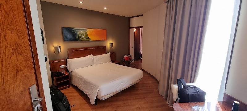 Hotel Garbí Mil·lenni photo 6