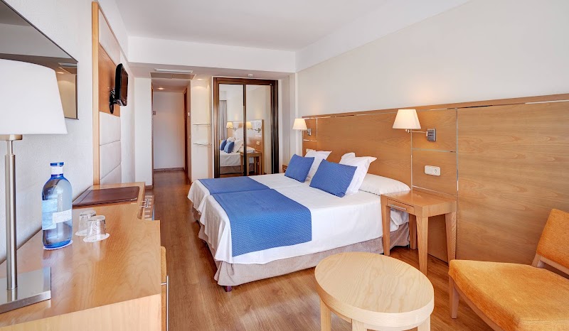 Hotel Girasol photo 2