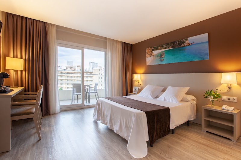 Hotel Helios Benidorm photo 2