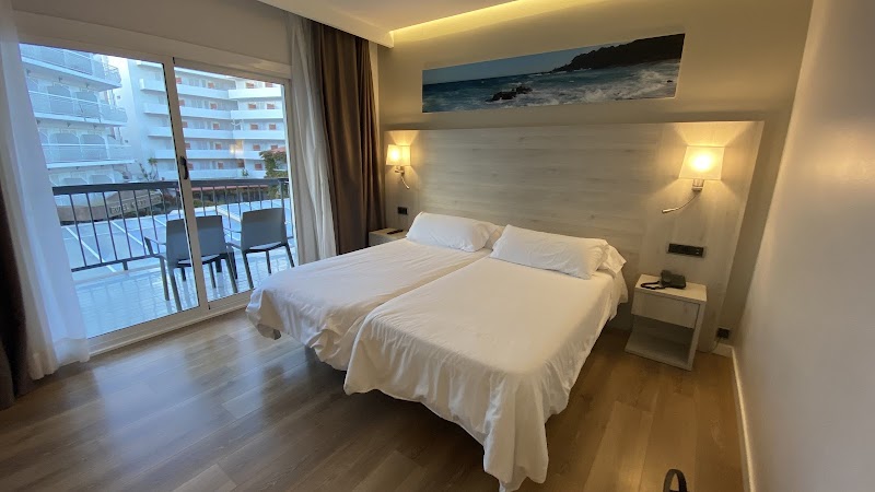 Hotel Helios Lloret de Mar photo 2