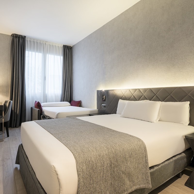 Hotel ILUNION Bel Art photo 4