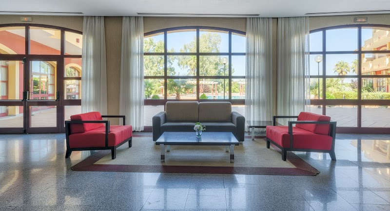 Hotel ILUNION Golf Badajoz photo 10