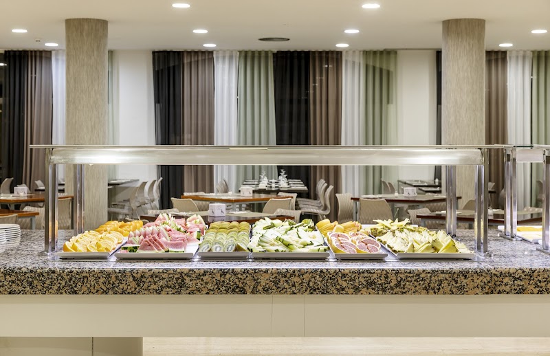 Hotel ILUNION Islantilla photo 8