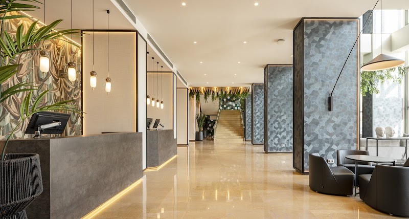 Hotel ILUNION Valencia 4 photo 9