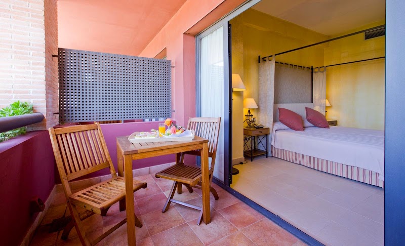 Hotel Intelier Airen photo 2