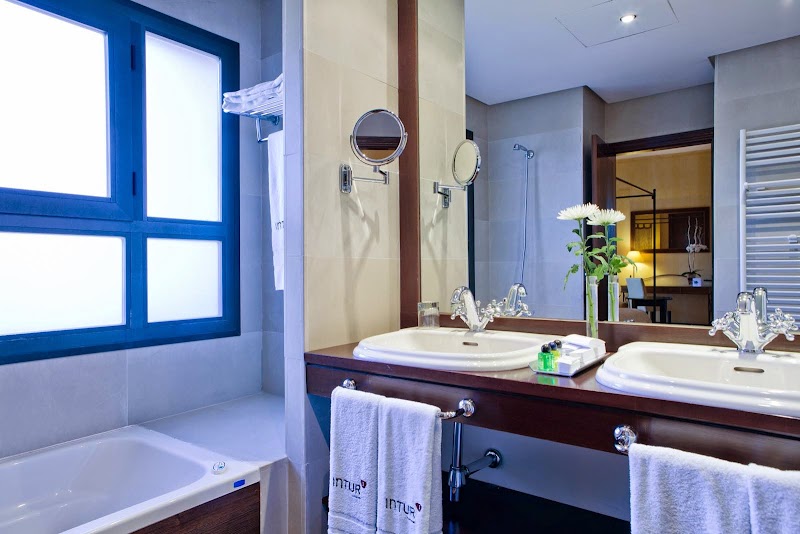 Hotel Intelier Airen photo 4