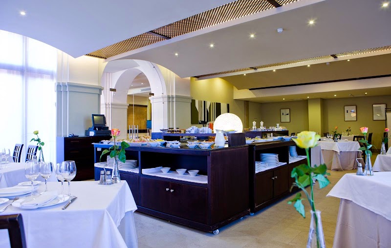 Hotel Intelier Airen photo 10