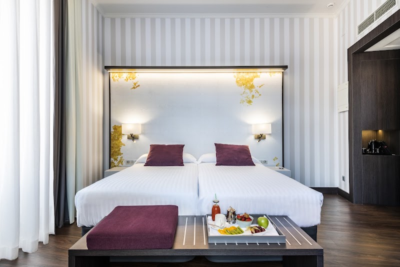 Hotel Intelier Palacio San Martin photo 2