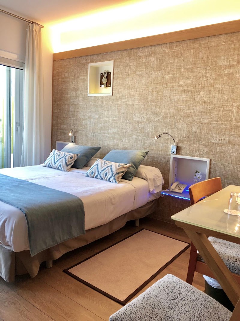 Hotel Lux Isla photo 6