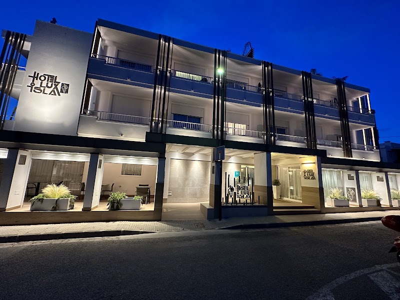 Hotel Lux Isla photo 9