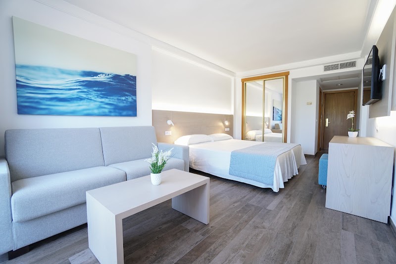 Hotel Millor Sol photo 2