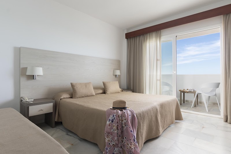 Hotel Palia La Roca photo 2