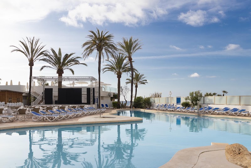Hotel Palia Sa Coma Playa photo 3