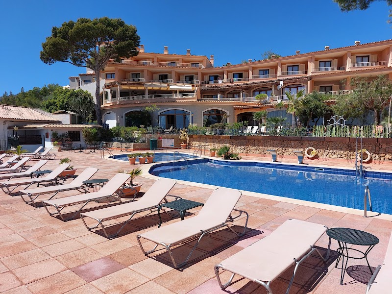 Hotel Petit Cala Fornells photo 8