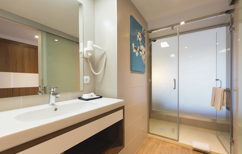 Hotel Riu Bravo photo 4