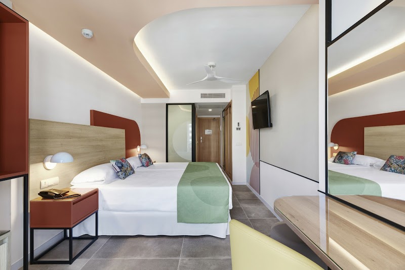 Hotel Riu Concordia photo 9