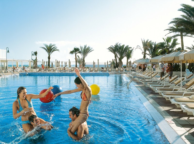 Hotel Riu Oliva Beach Resort photo 10