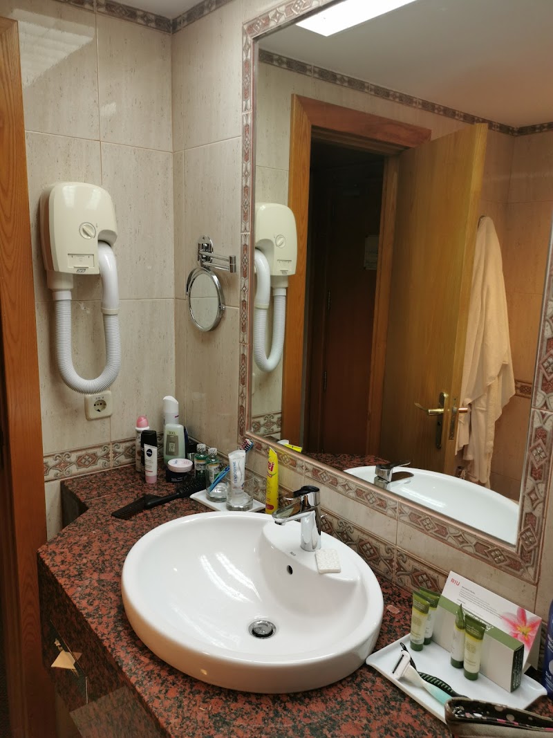 Hotel Riu Palace Tres Islas photo 4