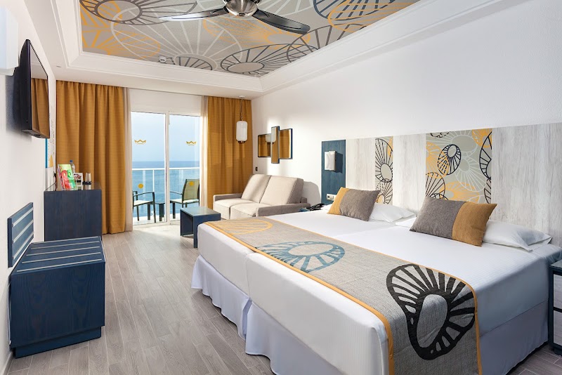Hotel Riu Vistamar photo 2