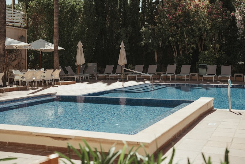 Hotel ROC Oberoy photo 6