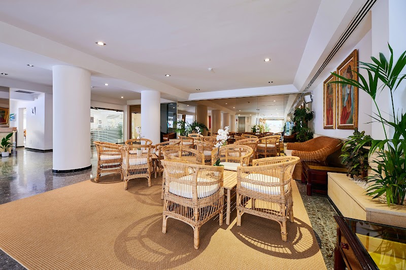 Hotel ROC Oberoy photo 7