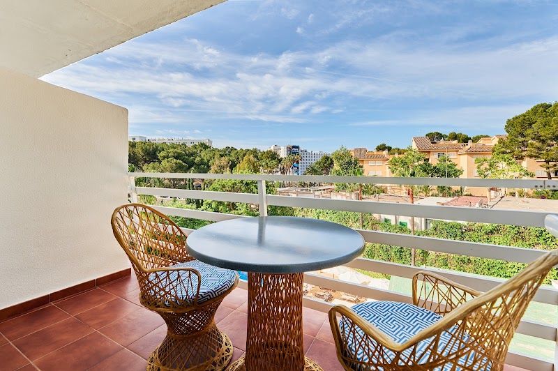 Hotel ROC Oberoy photo 8