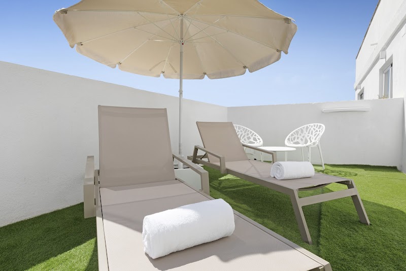 Hotel Sant Jordi photo 6