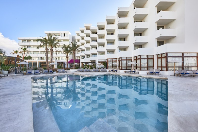 Hotel Tres Torres photo 7