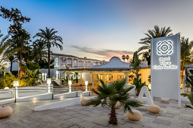 Hotel Vibra Cala Tarida photo 6