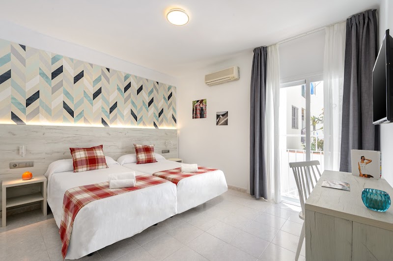 Hotel Vibra Lei Ibiza photo 5
